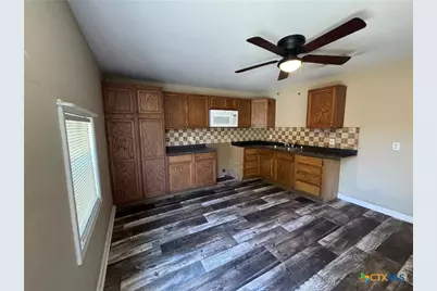 4904 Lone Tree Road, Victoria, TX 77901 - Photo 3