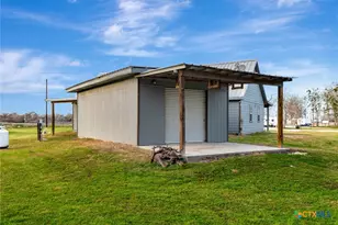 52 N Old Bloomington Rd, Victoria, TX 77905 - Photo 19