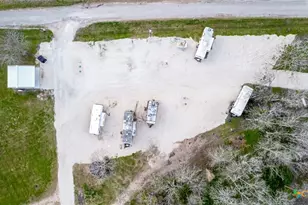 52 N Old Bloomington Rd, Victoria, TX 77905 - Photo 27