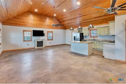 52 N Old Bloomington Road, Victoria, TX 77905 - Photo 7