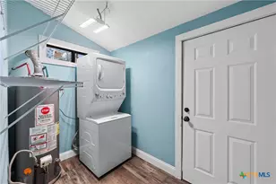 2212 Clay Ave, Waco, TX 76706 - Photo 9