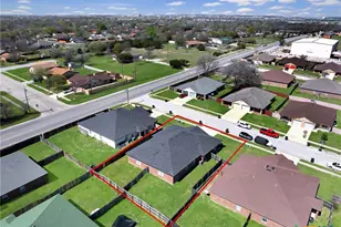 906 Yi Dr, Killeen, TX 76549 - Photo 3