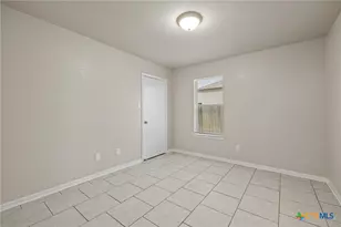 906 Yi Dr, Killeen, TX 76549 - Photo 31