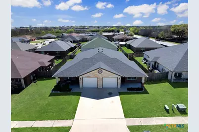 906 Yi Drive, Killeen, TX 76549 - Photo 1