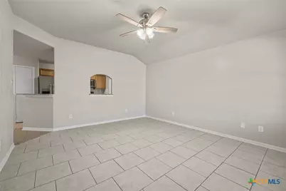 906 Yi Drive, Killeen, TX 76549 - Photo 25