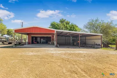 242 Wheeler Lane, Goliad, TX 77963 - Photo 15