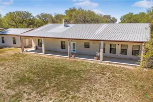 242 Wheeler Ln, Goliad, TX 77963 - Photo 17