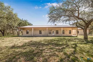 242 Wheeler Ln, Goliad, TX 77963 - Photo 19