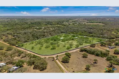 242 Wheeler Lane, Goliad, TX 77963 - Photo 3