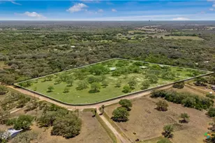 242 Wheeler Ln, Goliad, TX 77963 - Photo 3