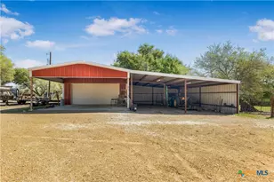 242 Wheeler Ln, Goliad, TX 77963 - Photo 13