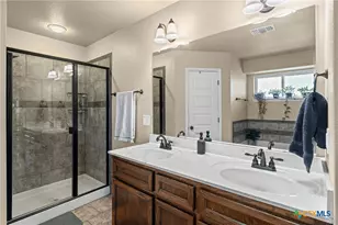 1905 Broken Shoe Trl, Temple, TX 76502 - Photo 9