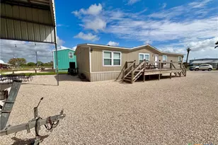 359 N Byers, Port O'Connor, TX 77982 - Photo 39