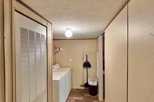 359 N Byers, Port O'Connor, TX 77982 - Photo 13