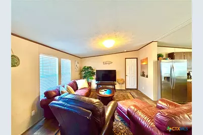 359 N Byers, Port O'Connor, TX 77982 - Photo 5