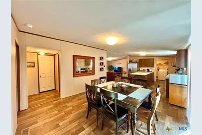 359 N Byers, Port O'Connor, TX 77982 - Photo 3