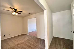 1501 Earle St, San Marcos, TX 78666 - Photo 9