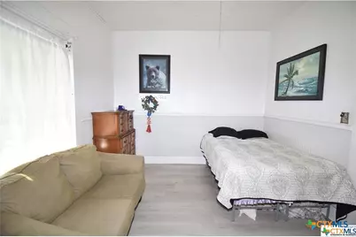 920 S 33rd Street, Temple, TX 76504 - Photo 13