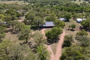 463 Woodland Dr, Fredericksburg, TX 78624 - Photo 13