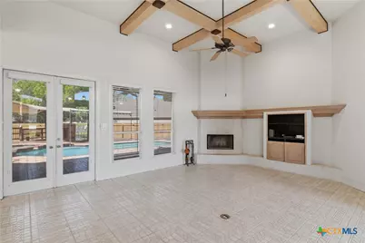 105 Maderas, Seguin, TX 78155 - Photo 13