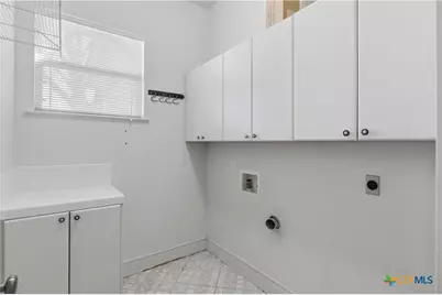 105 Maderas, Seguin, TX 78155 - Photo 33