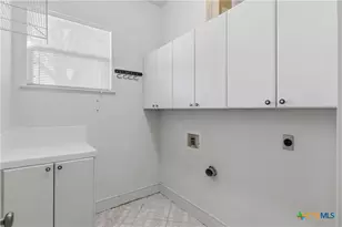 105 Maderas, Seguin, TX 78155 - Photo 33