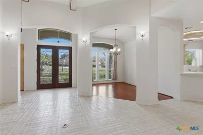 105 Maderas, Seguin, TX 78155 - Photo 17