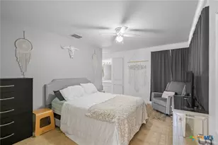 306 Waterford Dr, Victoria, TX 77901 - Photo 15