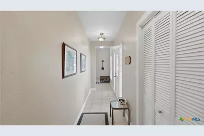 956 Lakebreeze Drive, Canyon Lake, TX 78133 - Photo 13