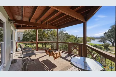 956 Lakebreeze Drive, Canyon Lake, TX 78133 - Photo 9