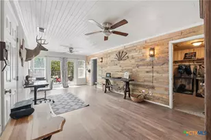 1954 Comfort, Canyon Lake, TX 78133 - Photo 31