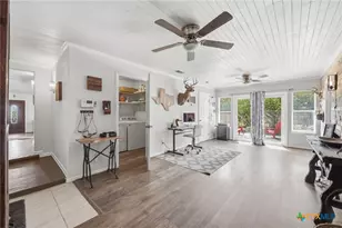 1954 Comfort, Canyon Lake, TX 78133 - Photo 33