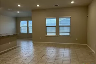 5108 Vivien St, Killeen, TX 76549 - Photo 3