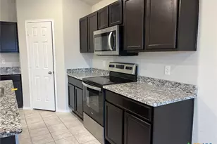 5108 Vivien St, Killeen, TX 76549 - Photo 5