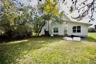 14th Olive St, Port O'Connor, TX 77982 - Photo 5