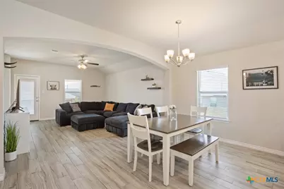 5737 St Charles Drive, Belton, TX 76513 - Photo 9