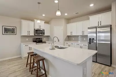 5737 St Charles Drive, Belton, TX 76513 - Photo 5