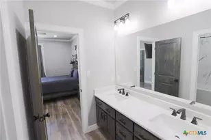 2404 E Big Elm Rd, Troy, TX 76579 - Photo 21