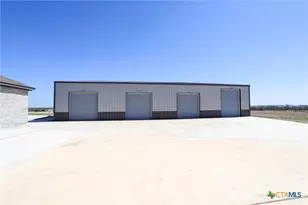 2404 E Big Elm Rd, Troy, TX 76579 - Photo 33