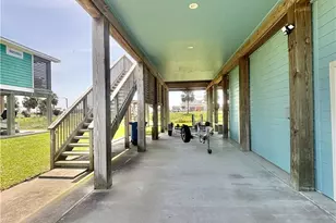 403 W Maple St, Port O'Connor, TX 77982 - Photo 37