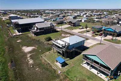 403 W Maple Street, Port O'Connor, TX 77982 - Photo 29