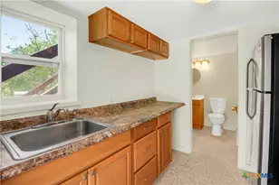 1300 Keller Ln, Seguin, TX 78155 - Photo 33