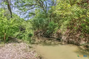 1300 Keller Ln, Seguin, TX 78155 - Photo 9