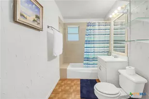 1300 Keller Ln, Seguin, TX 78155 - Photo 19