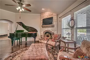 412 Dandridge Dr, Temple, TX 76592 - Photo 11