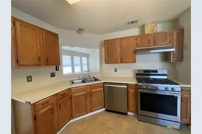 3312 Honeysuckle Drive, Killeen, TX 76542 - Photo 11