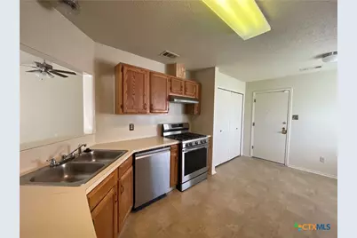 3312 Honeysuckle Drive, Killeen, TX 76542 - Photo 13