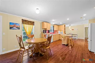 700 Mustang Ln, Killeen, TX 76549 - Photo 9