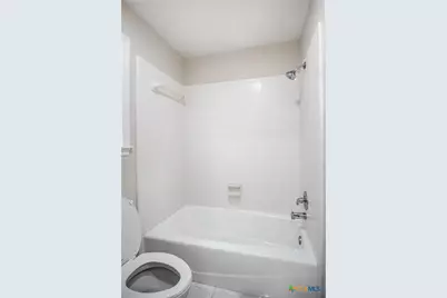 202 Ridge View, Victoria, TX 77904 - Photo 17