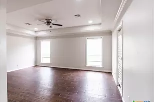 202 Ridge View, Victoria, TX 77904 - Photo 11